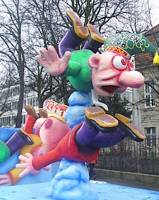 Frontfigur des Düsseldorfer Venetienclub-Karnevalswagens, 2009