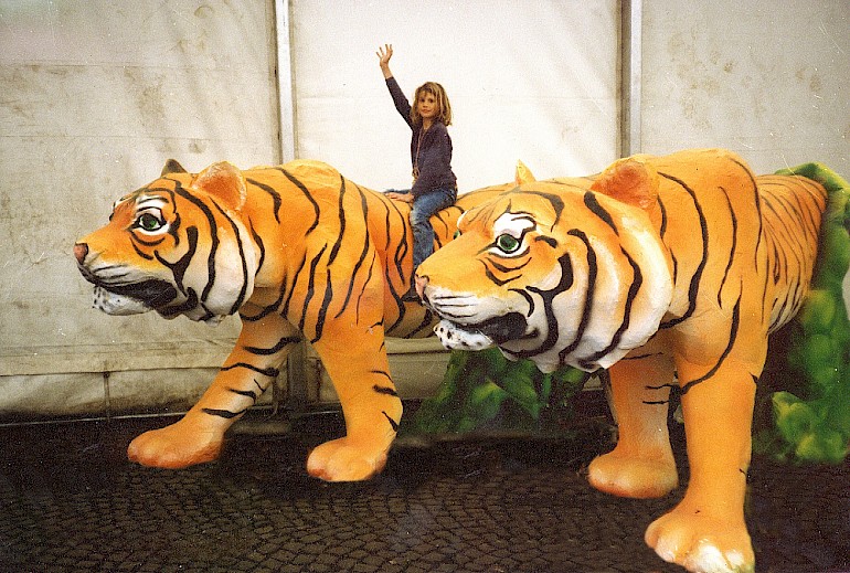 Tiger als Festdekoration Urwaldmotive, Höhe: ca. 1,3 m