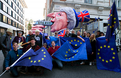 Wagen mit Europafreunden