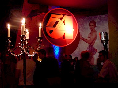 Dekorationsobjekt Studio 54. Logo 2