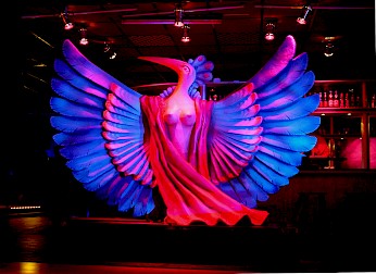 Großfigur Vogelfrau 1