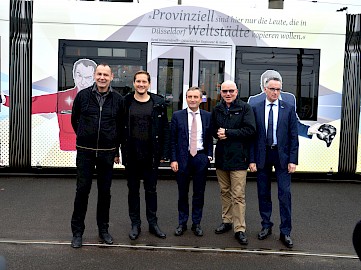 Gruppenfoto mit Oberbürgermeister Geisel