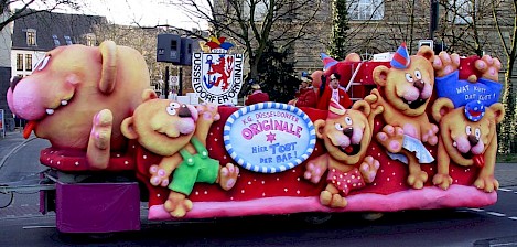 Bärenwagen im Karneval