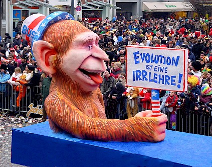 Karikatur: Bush als Beweis für die Evolution