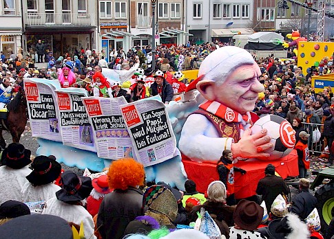 Karnevalswagen des Düsseldorfer Express