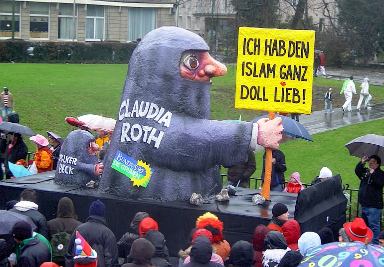 Claudia Roth hat den Islam ganz doll lieb