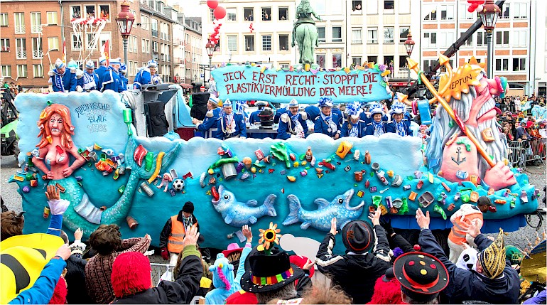 Rheinische Garde Blau-Weiss Plastikmüll 2018