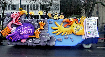 Gesamtansicht des Karnevalswagens der Rheinischen Post, 2009