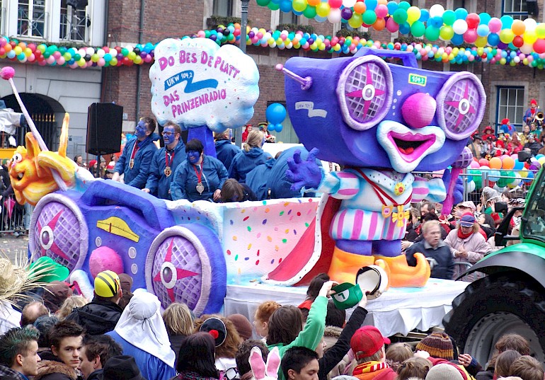 Karnevalswagen von Antenne Düsseldorf, 2009